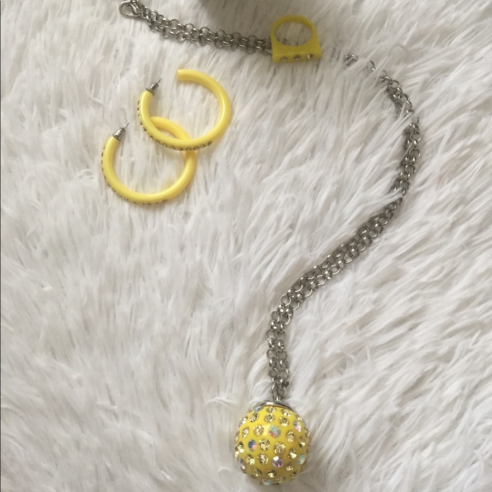Set 💛 Yellow Glam Necklace, Ring & Necklace 💛